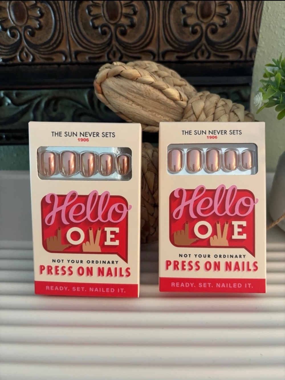 Hello Love “The Sun Never Sets” Press On Nails- set of 2